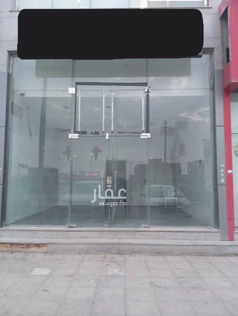 محل 40 م² في ديراب 4