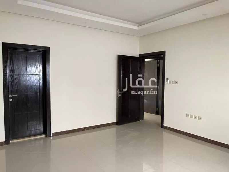 فيلا 6 غرف في النفل 3