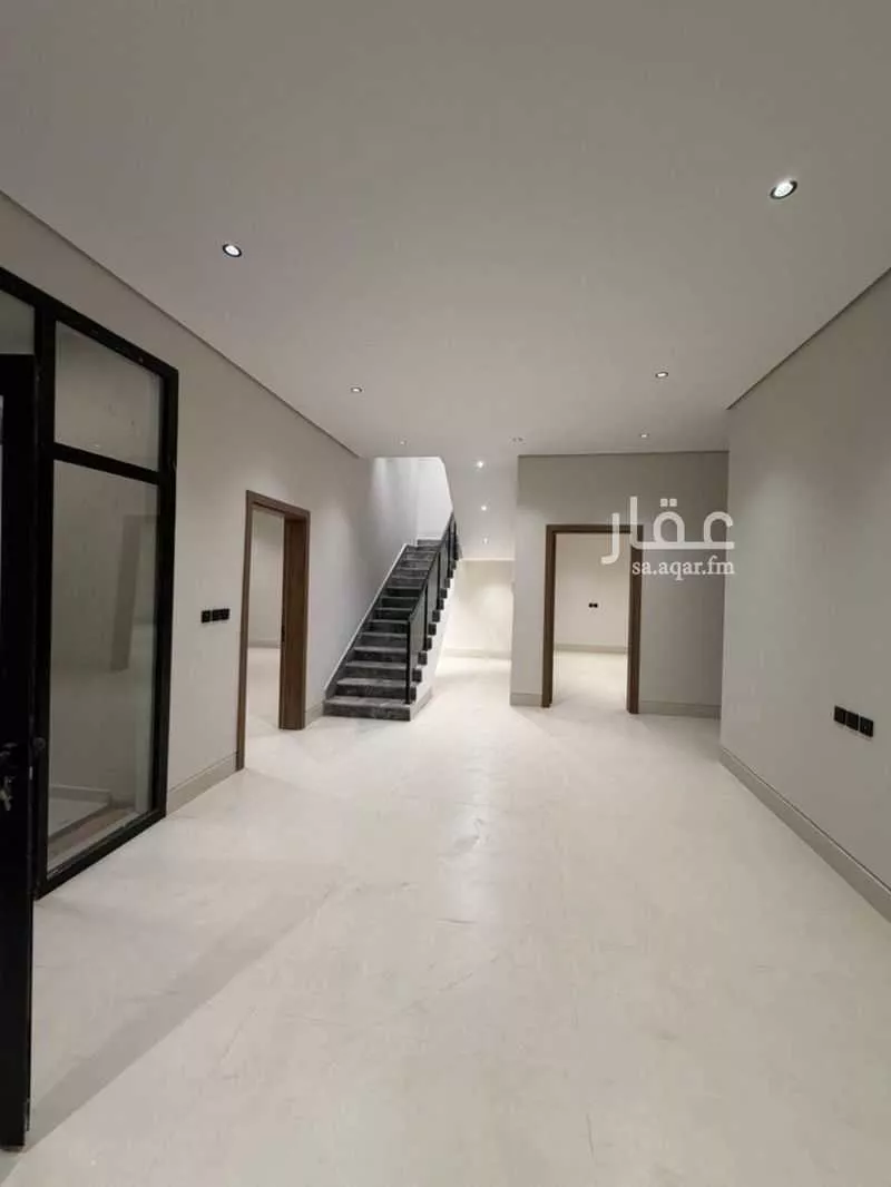 فيلا 4 غرف في الرمال 4