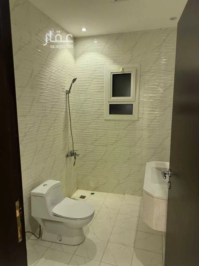 4 bedroom apartment in Al Wadi, Riyadh 14