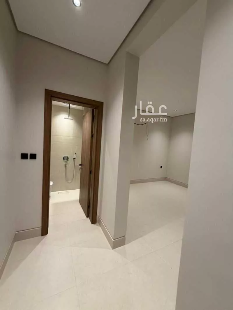 فيلا 4 غرف في الرمال 5