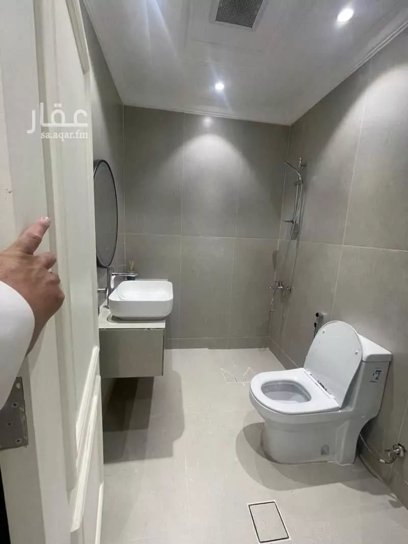 3 bedroom apartment in Ar Rafiah, Riyadh 7