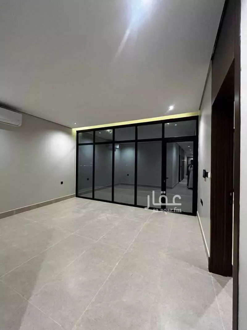 شقة 5 غرف في الحمرا 3