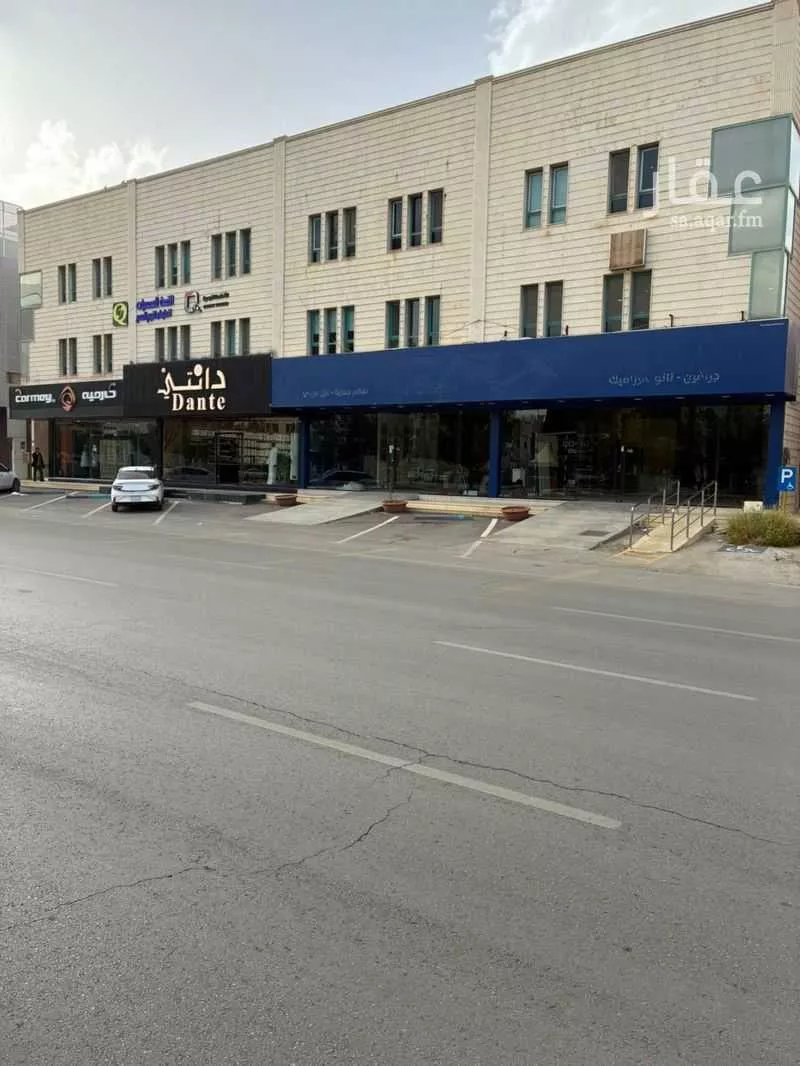 محل 504 م² في الورود 2