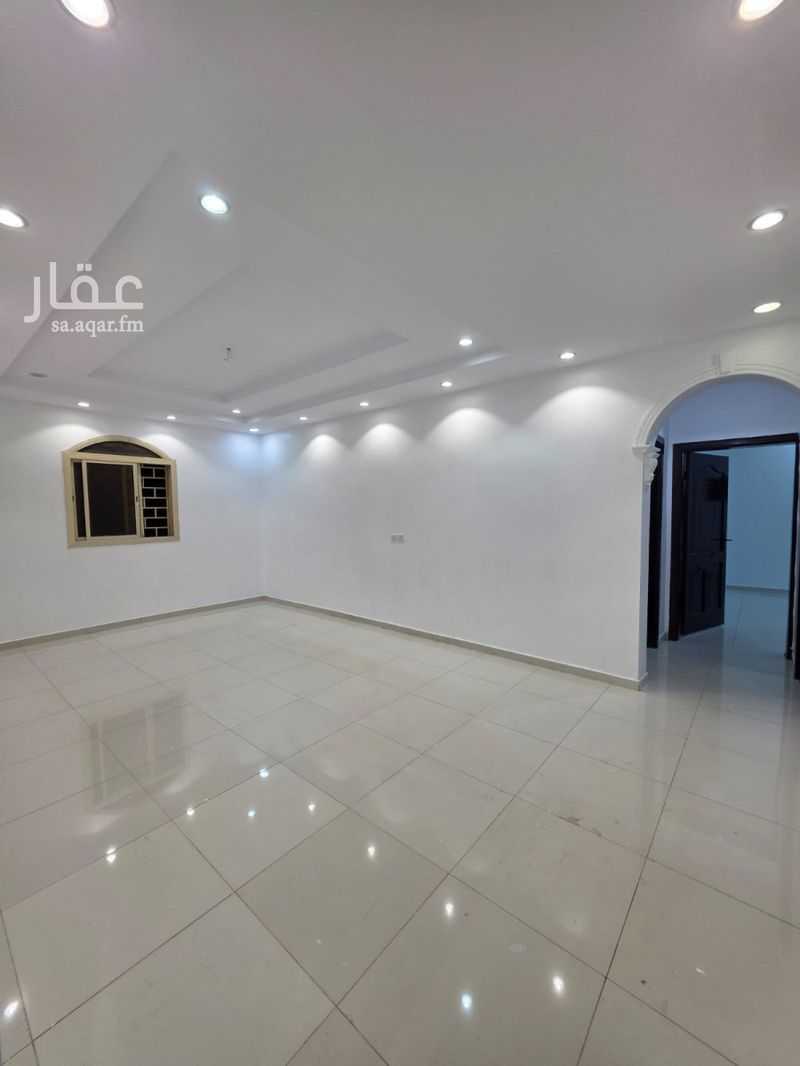 4 bedroom apartment in Al Salam, Madinah 7