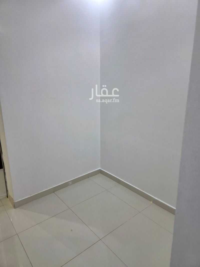4 bedroom apartment in Al Salam, Madinah 7