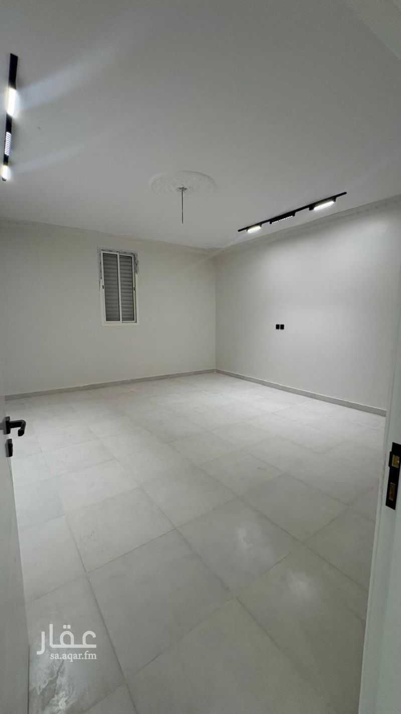 4 bedroom apartment in Al Salam, Madinah 6
