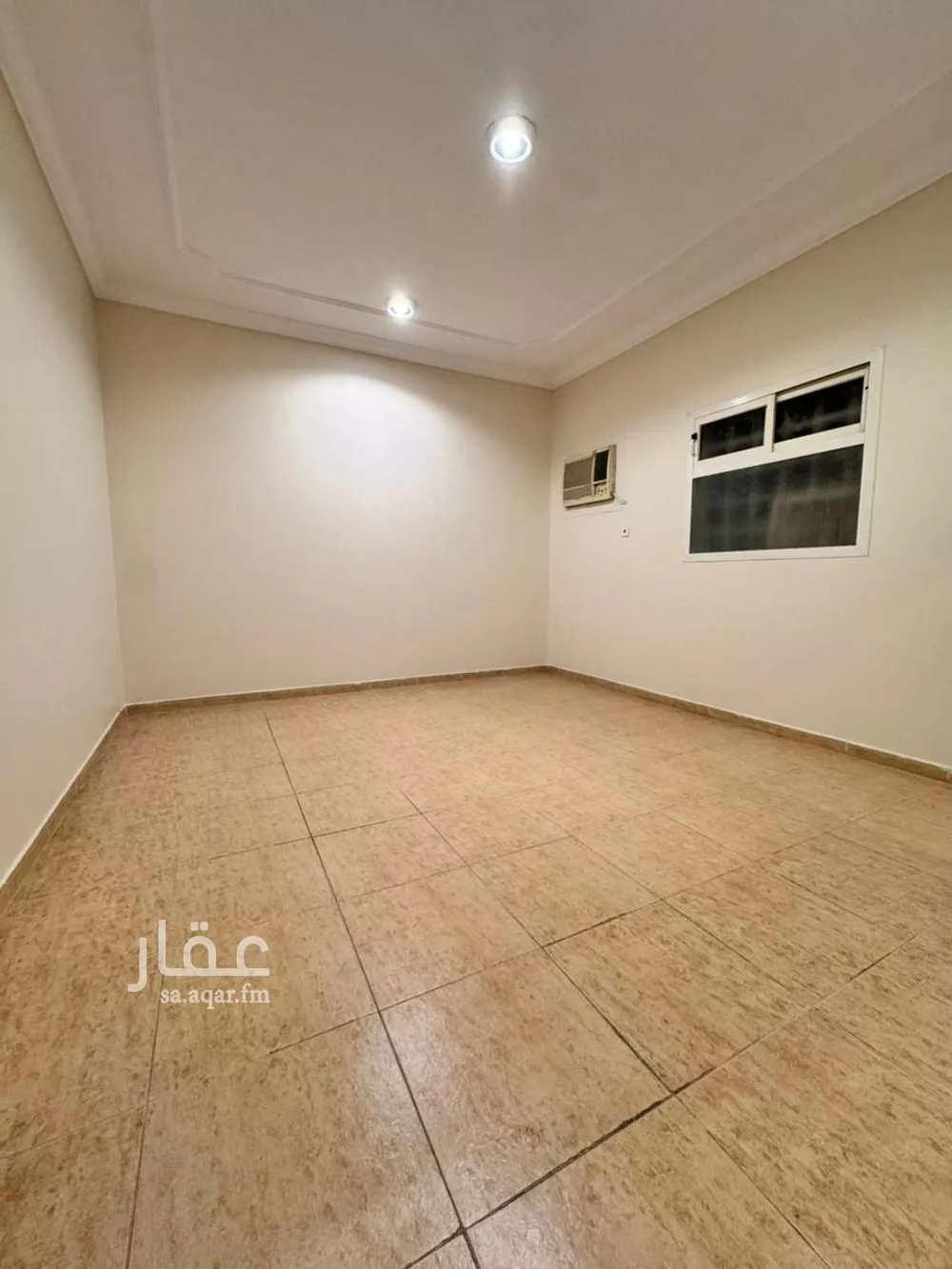 شقة 5 غرف في الشهداء 4