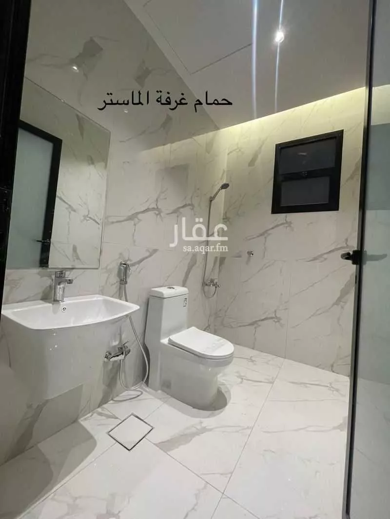 5 bedroom floor in Al Aridh 1