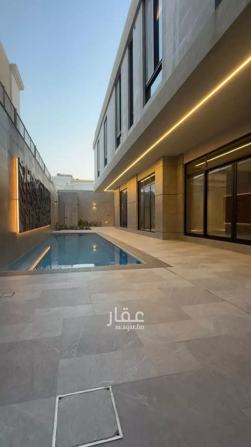 فيلا 7 غرف في المنتزه 1