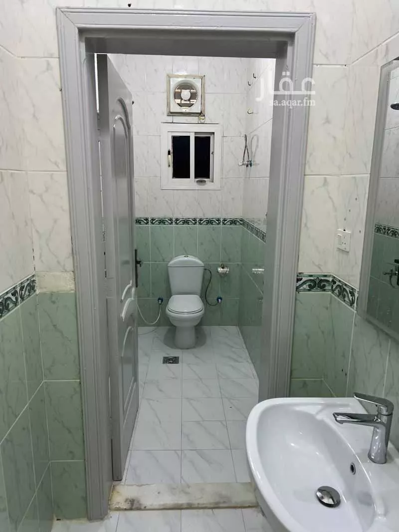 شقة 4 غرف في الصفا 5