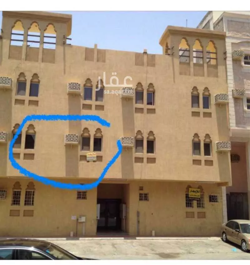 عمارة 325 م² في الخليج 2