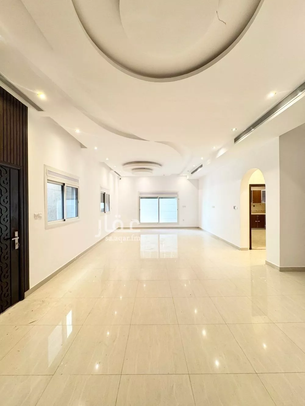 فيلا 6 غرف في البساتين، جدة 15