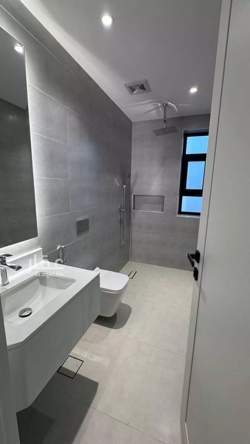 شقة 3 غرف في البحر 2