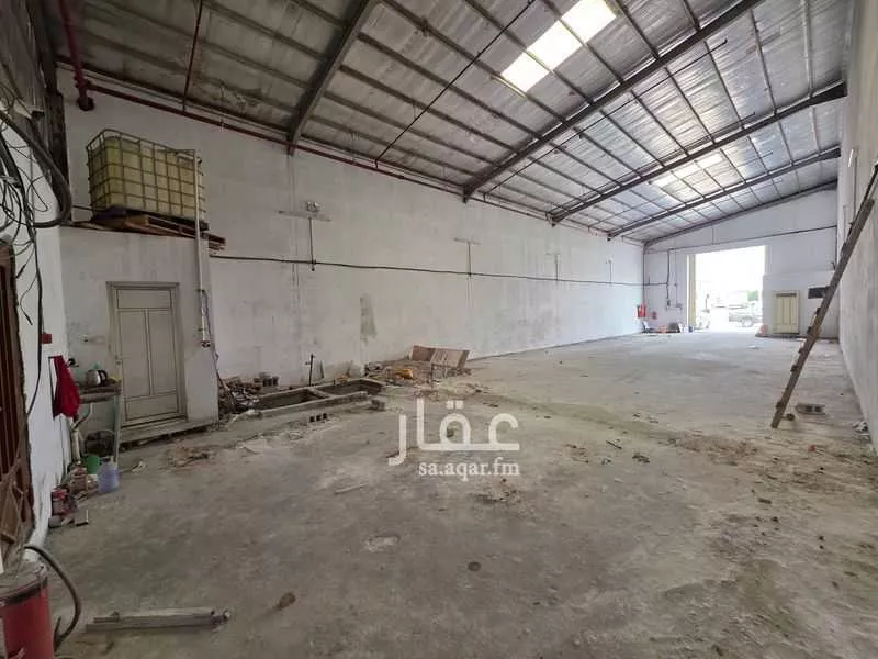 مستودع 8830 م² في الفيحاء 4