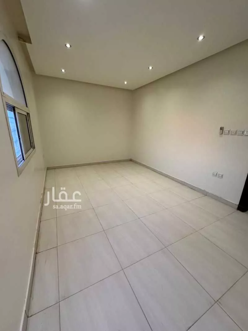 4 bedroom apartment in Al Rabie, Riyadh 7