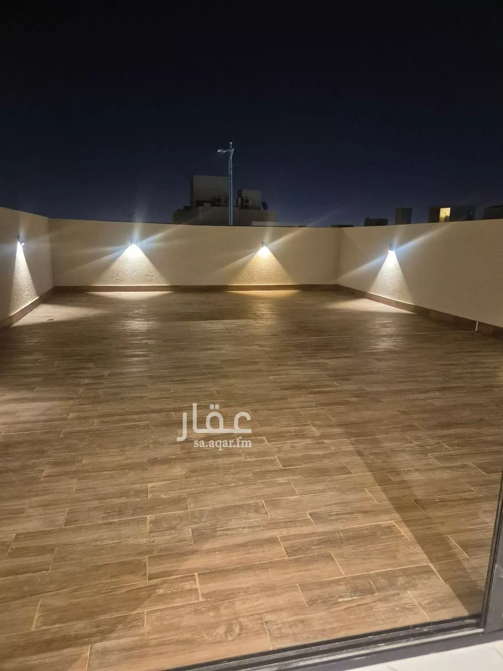 فيلا 5 غرف في النرجس 5