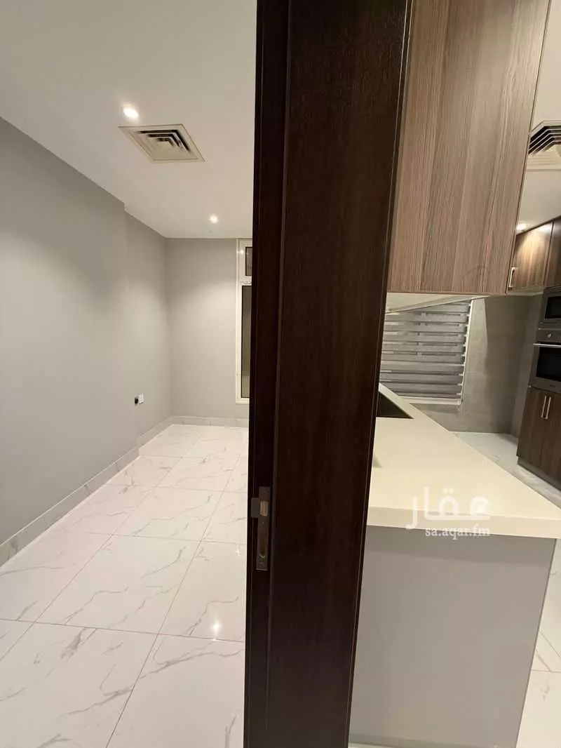4 bedroom apartment in Al Rawabi, Eastern Province 7