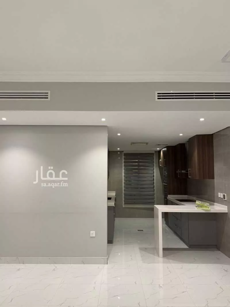 4 bedroom apartment in Al Rawabi, Eastern Province 6