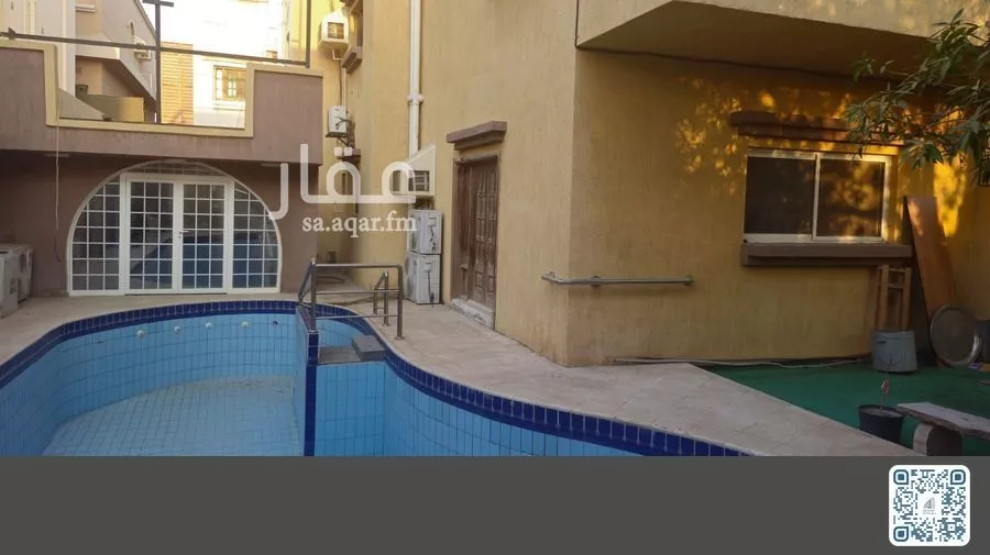 فيلا 20 غرف في البساتين 5