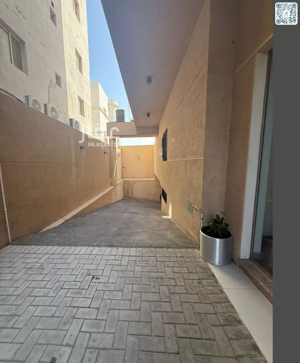 4 bedroom office in Al Basateen, Jeddah 4