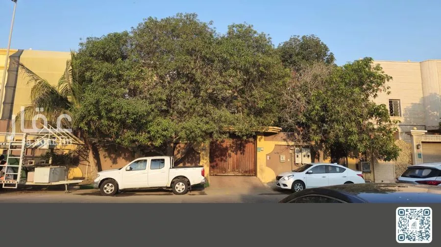 فيلا 20 غرف في البساتين 1