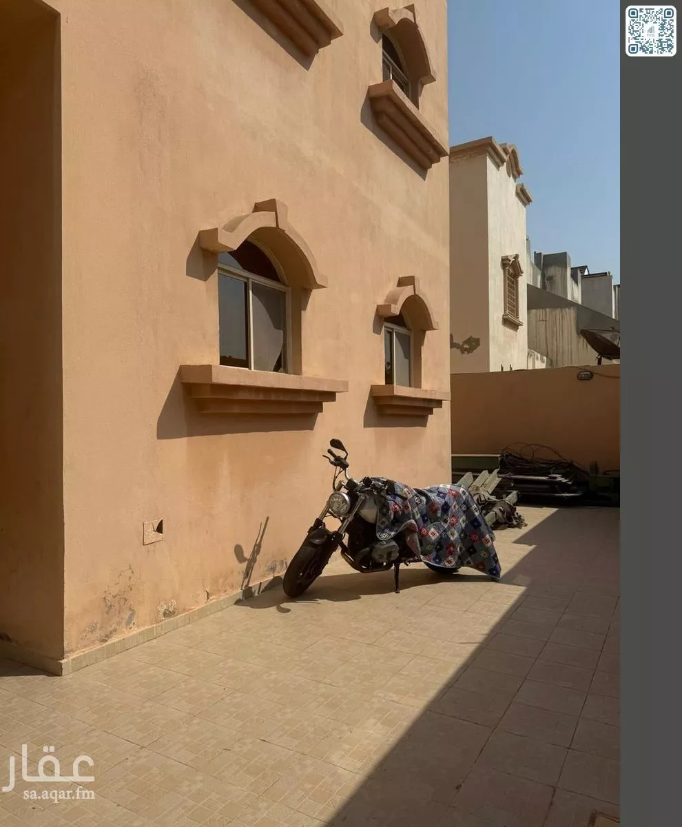 فيلا 20 غرف في البساتين 3