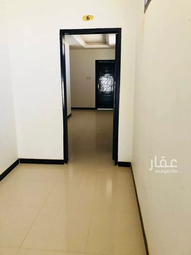 مكتب 400 م² في طويق 3