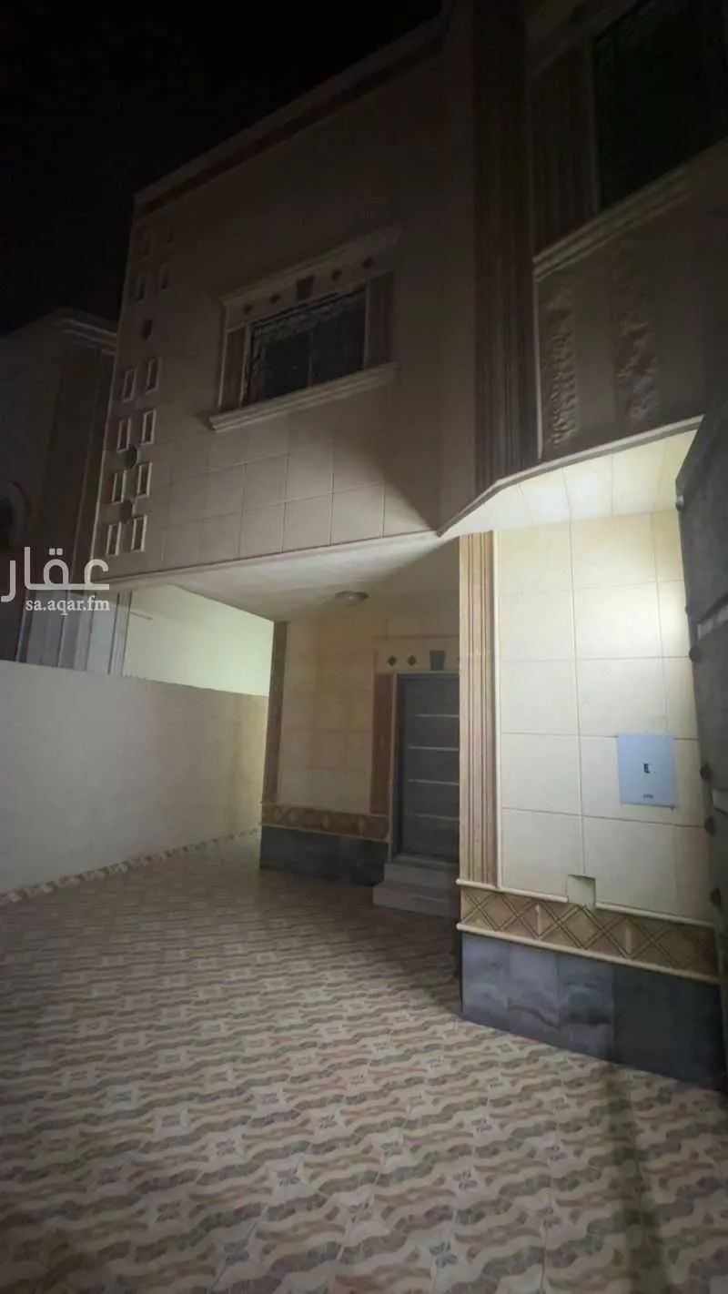 فيلا 4 غرف في ظهرة لبن 4