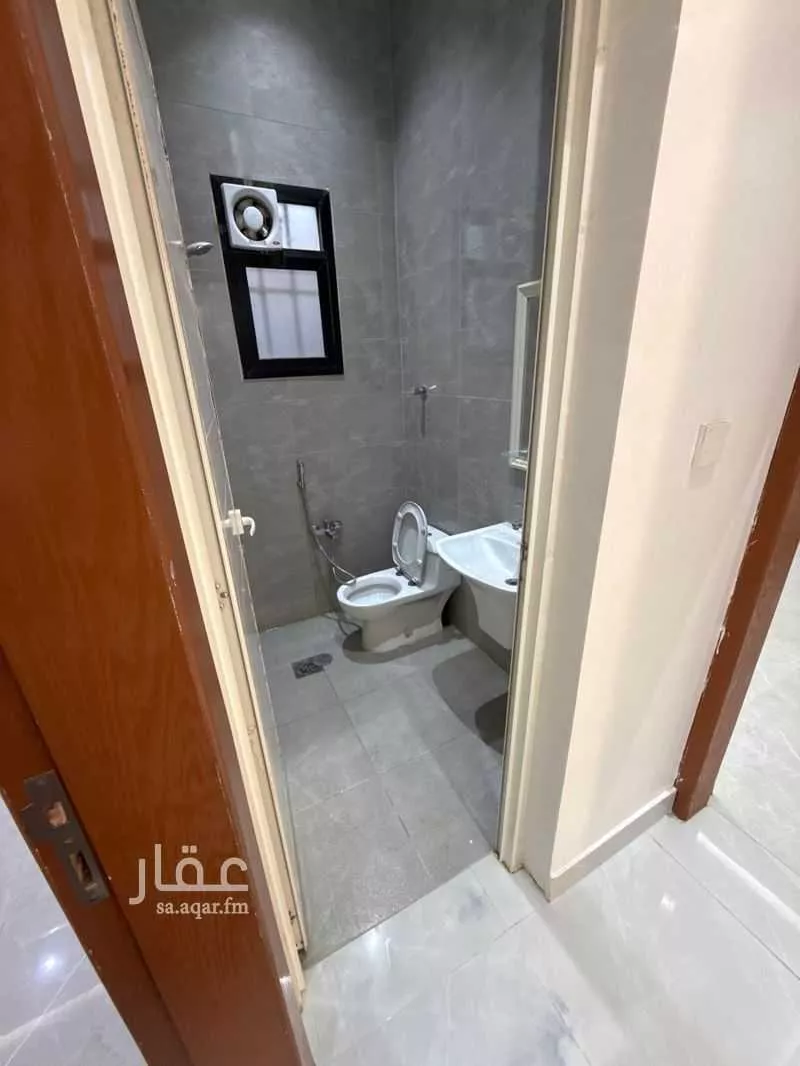 دور 2 غرف في العارض 5