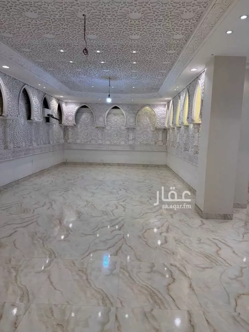 مستودع 625 م² في جدة 3