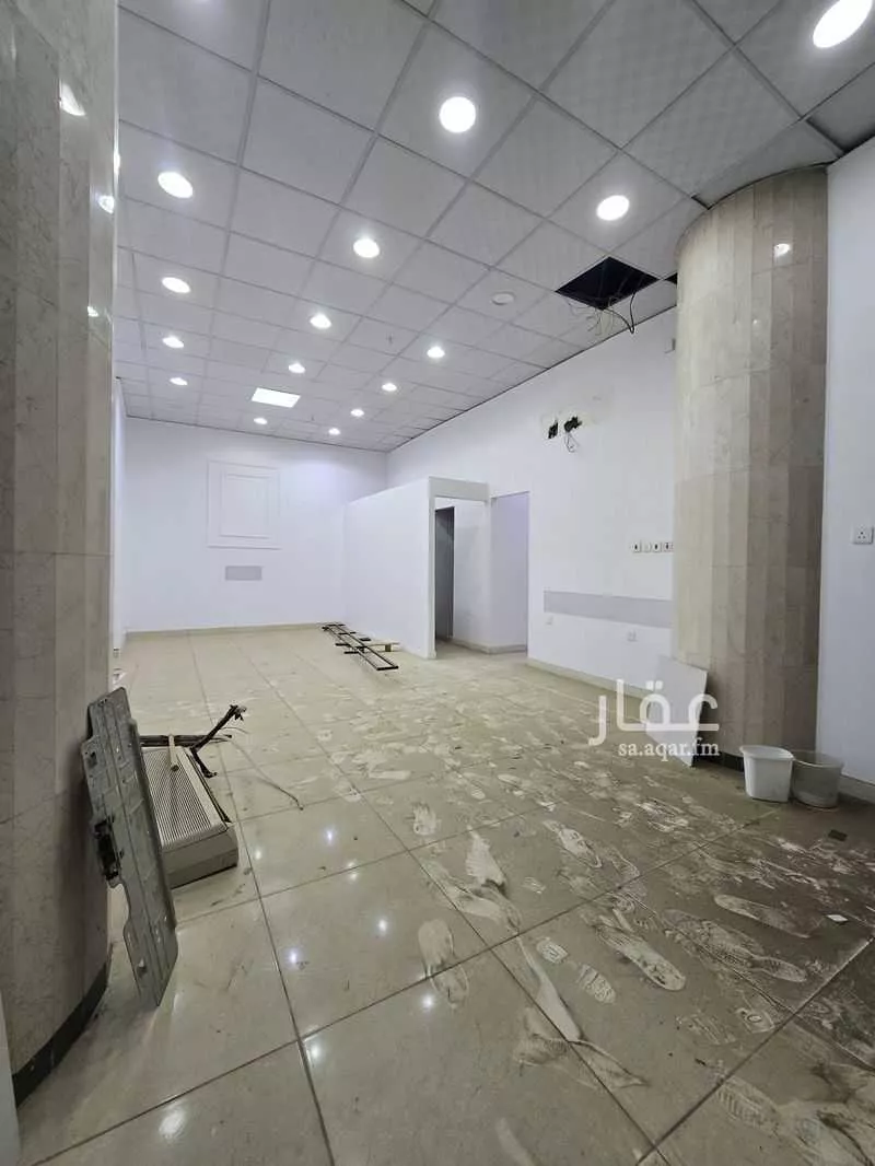 shop in Al Jumah, Madinah 6