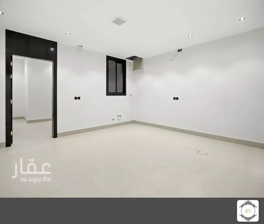 فيلا 7 غرف في العارض 4