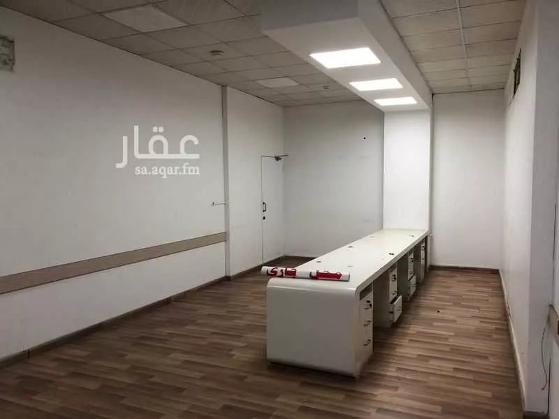 3 bedroom office in Al Souq, Eastern Province 7