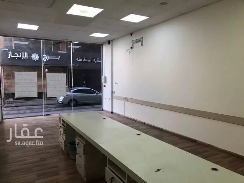 3 bedroom office in Al Souq, Eastern Province 12