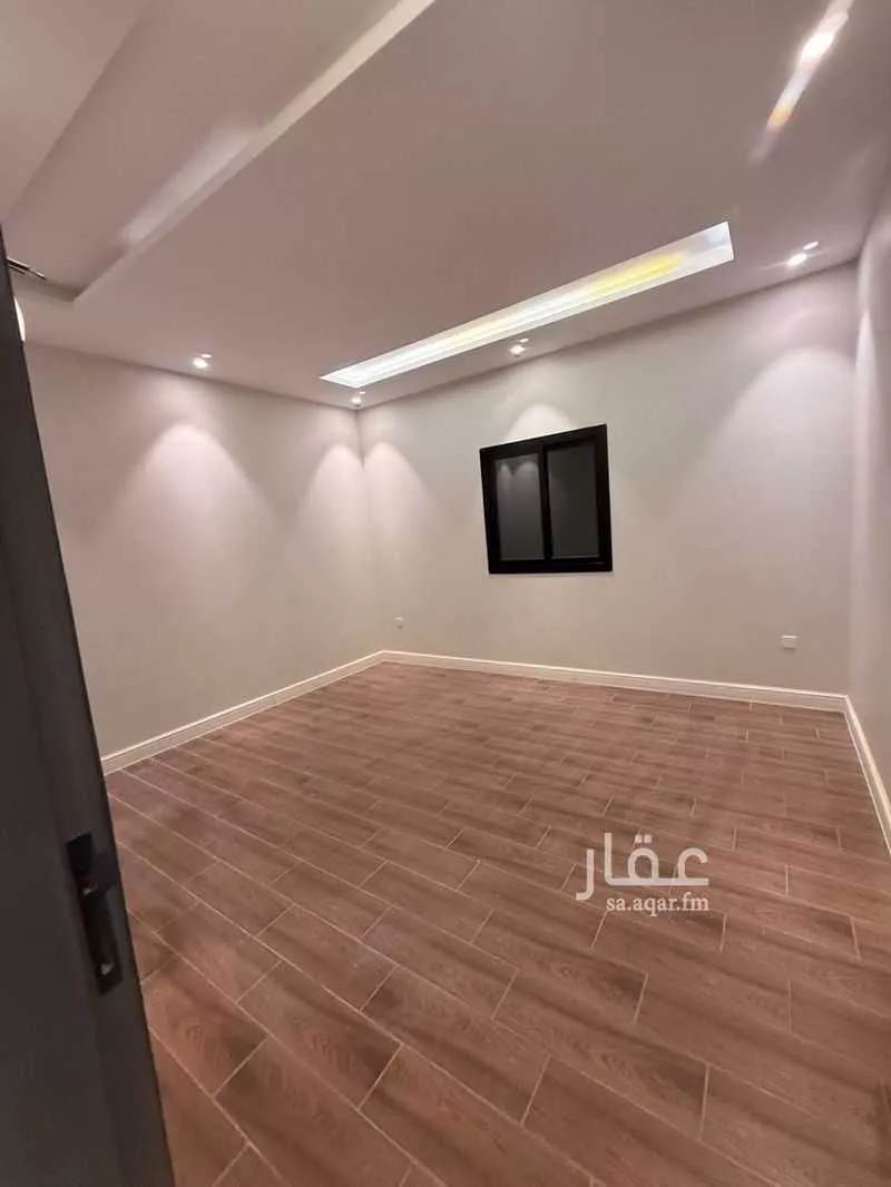 شقة 5 غرف في الصفا 5