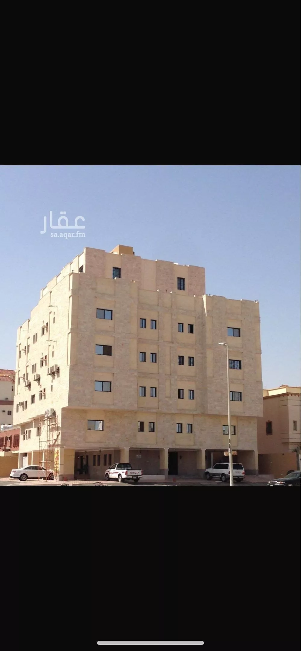 عمارة 785 م² في الريان 1