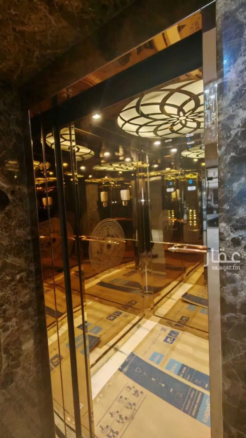 شقة 6 غرف في الريان 3