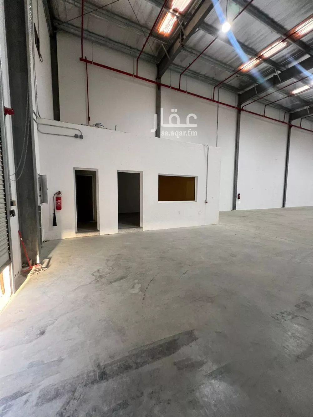 2 bedroom warehouse in Al Bariah, Riyadh 6