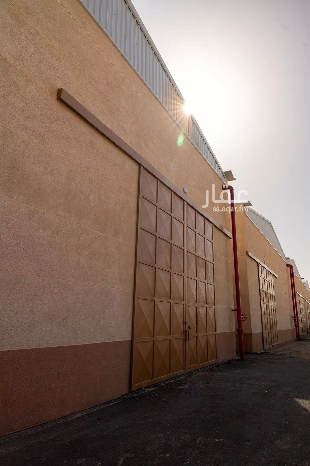 1605 sqm warehouse in Al Sulay 2
