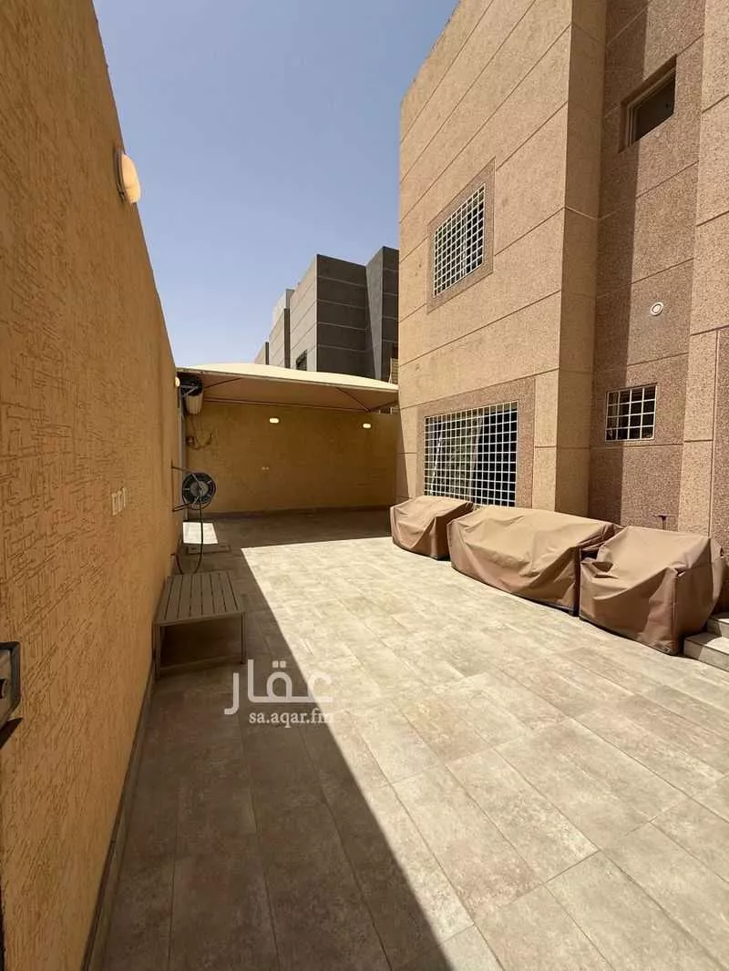 فيلا 5 غرف في العارض 3