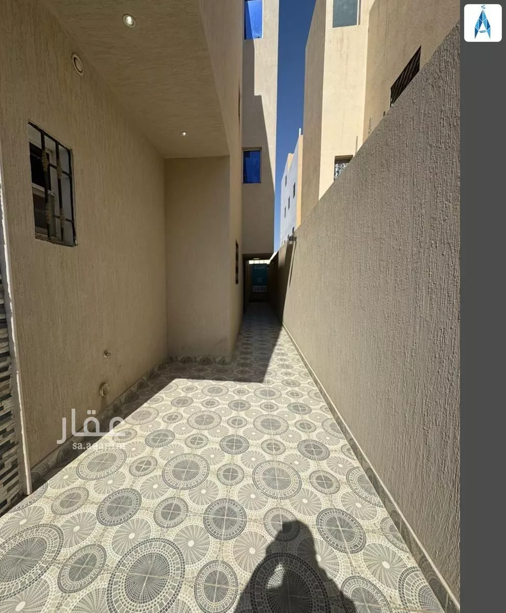 4 bedroom villa in Dhahrat Laban, Riyadh 5