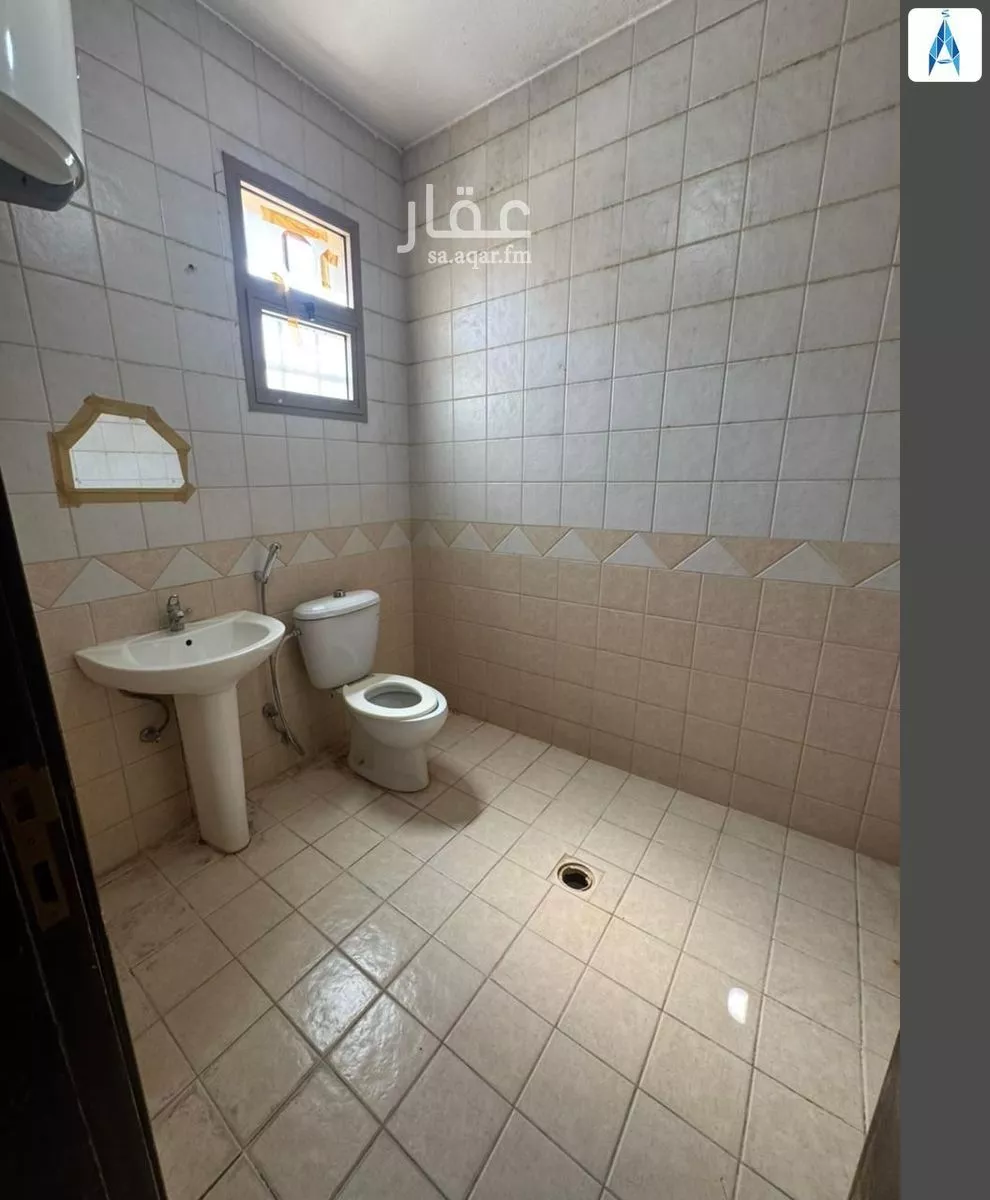 5 bedroom villa in Al Sahafah, Riyadh 27