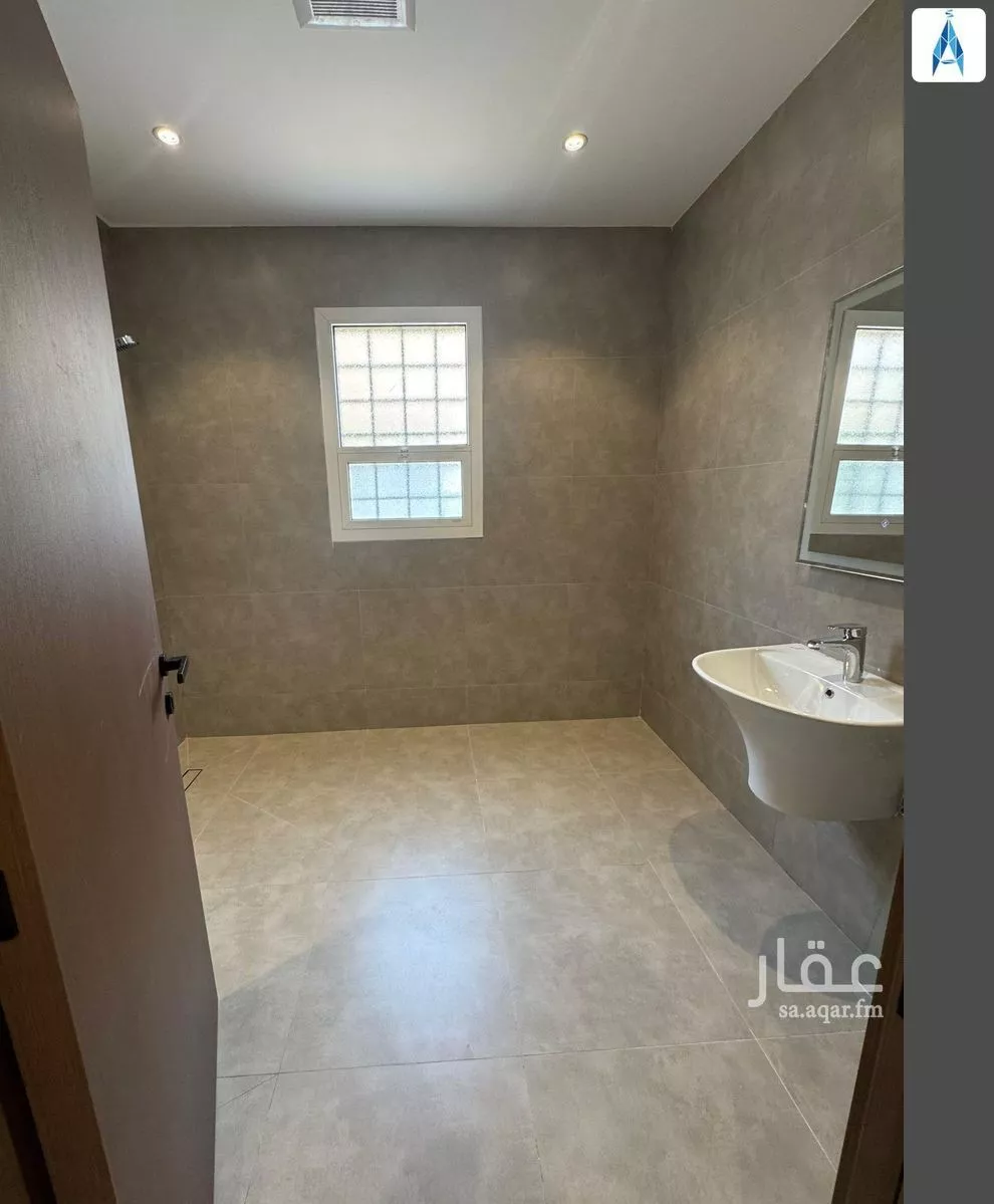 فيلا 4 غرف في المغرزات، الرياض 4