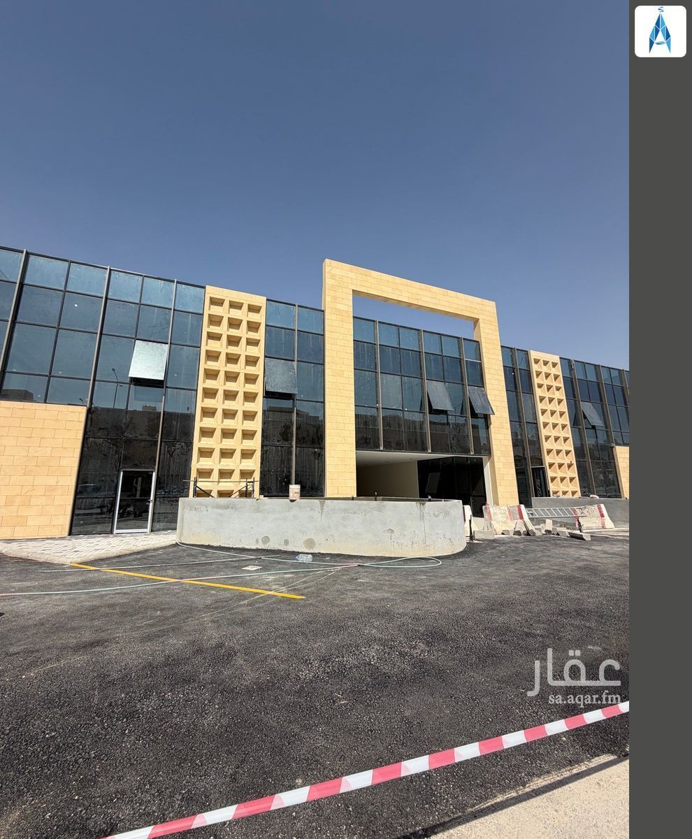 7 bedroom office in Al Yasmin, Riyadh 4