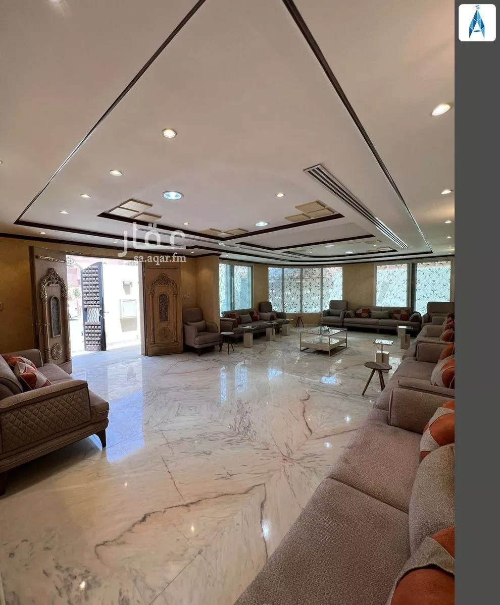 15 bedroom villa in Al Ghadir, Riyadh 8