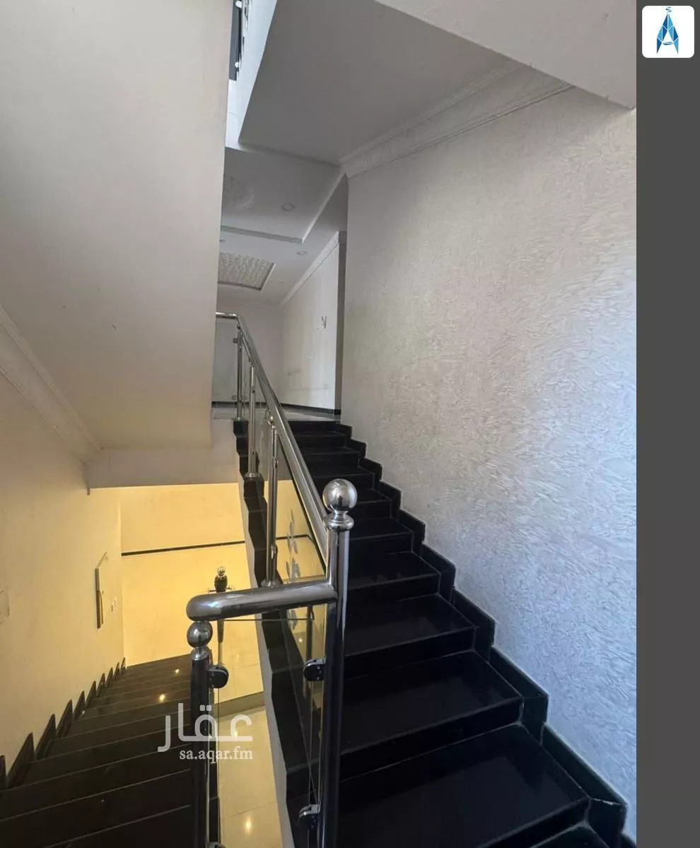 4 bedroom villa in Dhahrat Laban, Riyadh 18