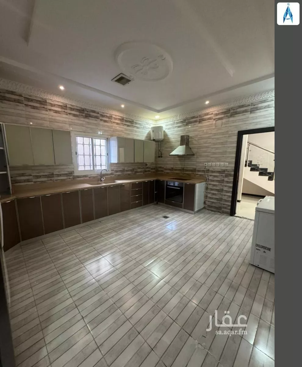 4 bedroom villa in Dhahrat Laban, Riyadh 15