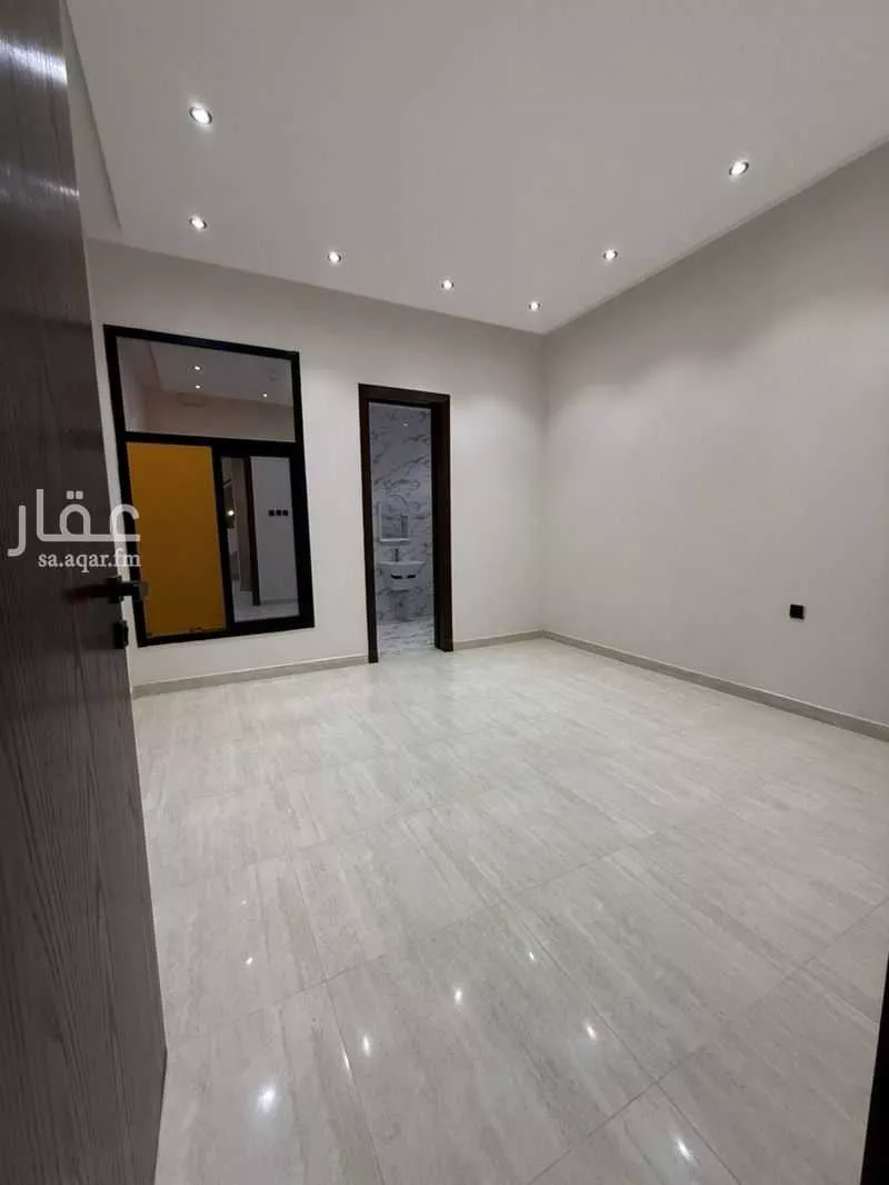 فيلا 5 غرف في طويق 4