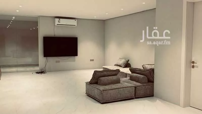 فيلا 7 غرف في عرقة 2